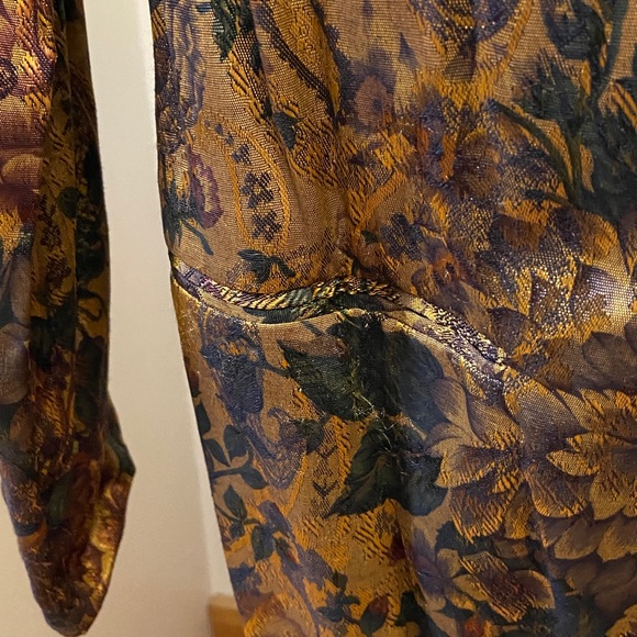 Michael & Company Blazer. - Picture 2 of 8